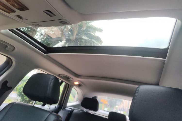 Used BMW X1 2015 sDrive18i Fashion Upgrade Edition Headliner
