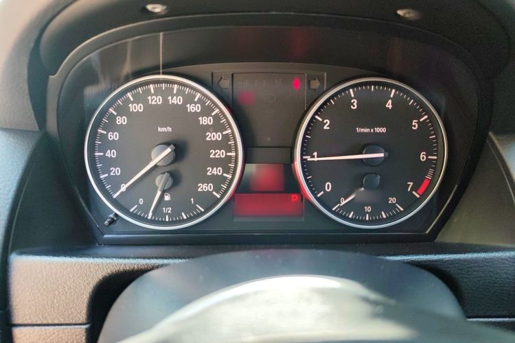Used BMW X1 2015 sDrive18i Fashion Upgrade Edition Instrument Cluster