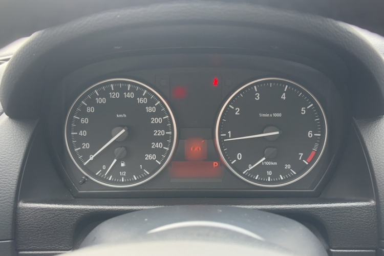 Used BMW X1 2015 sDrive18i Leading Edition Instrument Cluster