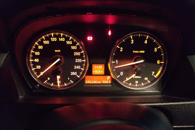 Used BMW X1 2015 xDrive20i Fashion Upgrade Edition Instrument Cluster