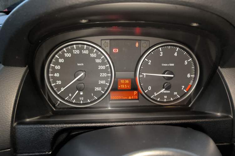 Used BMW X1 2015 sDrive18i Fashion Upgrade Edition Instrument Cluster