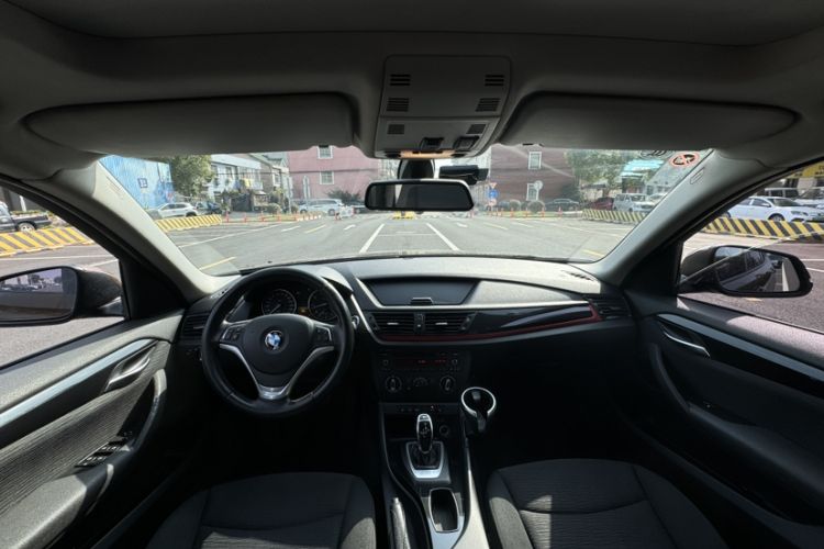 Used BMW X1 2015 sDrive18i Fashion Upgrade Edition Interior 1