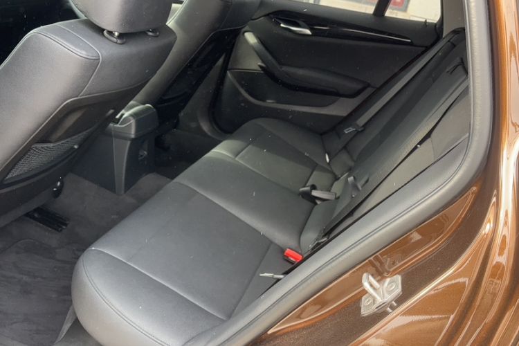 Used BMW X1 2015 sDrive18i Leading Edition Interior 1