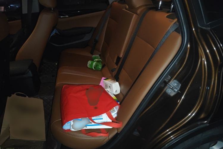 Used BMW X1 2015 sDrive18i Fashion Upgrade Edition Left Rear Seat