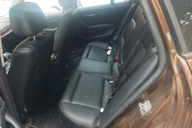 Used BMW X1 2015 sDrive18i Fashion Upgrade Edition Left Rear Seat