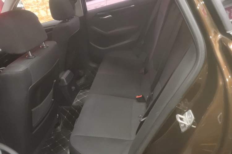 Used BMW X1 2015 sDrive18i Fashion Upgrade Edition Left Rear Seat