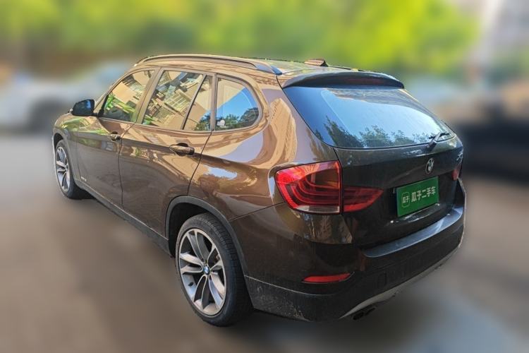 Used BMW X1 2015 sDrive18i Leading Edition Rear Left 45 Deg