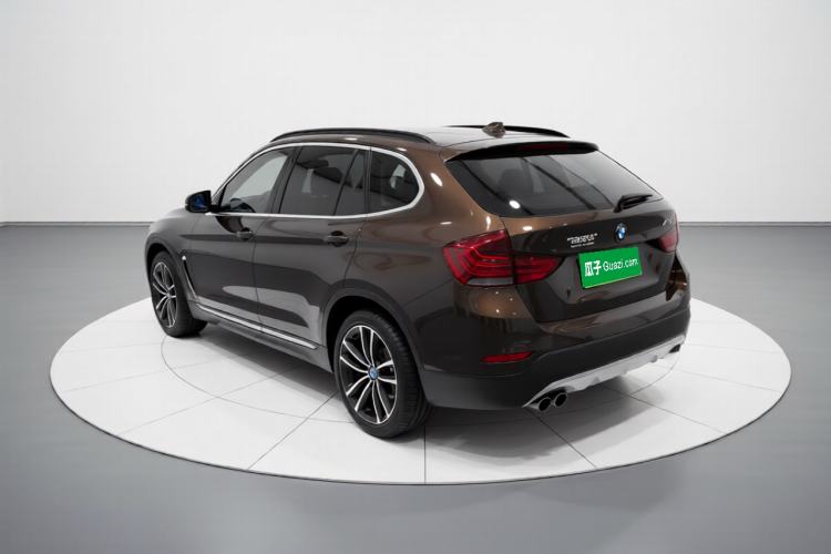Used BMW X1 2015 sDrive18i Leading Edition Rear Left 45 Deg