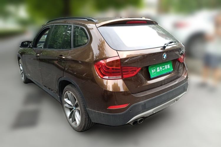 Used BMW X1 2015 sDrive18i Leading Edition Rear Left 45 Deg