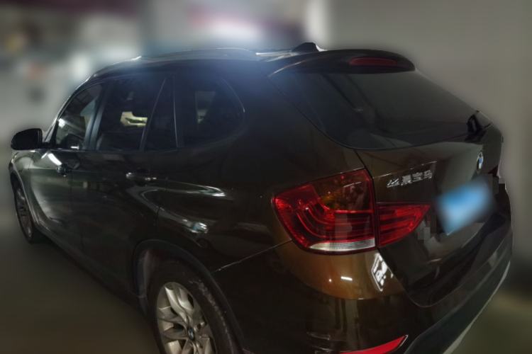 Used BMW X1 2015 xDrive20i Fashion Model Rear Left 45 Deg