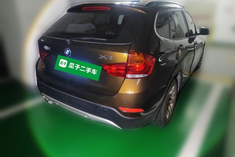 Used BMW X1 2015 sDrive18i Fashion Upgrade Edition Rear Right 45 Deg