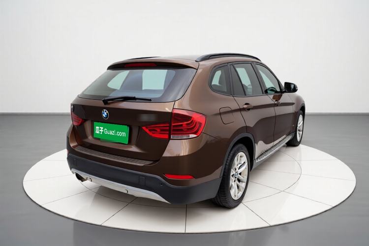 Used BMW X1 2015 sDrive18i Fashion Upgrade Edition Rear Right 45 Deg