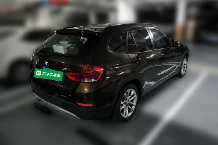 Used BMW X1 2015 sDrive18i Fashion Upgrade Edition Rear Right 45 Deg