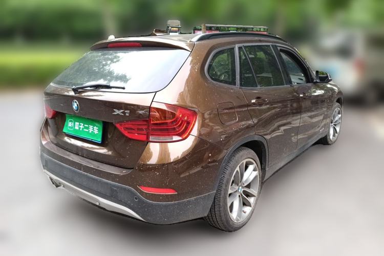 Used BMW X1 2015 sDrive18i Leading Edition Rear Right 45 Deg