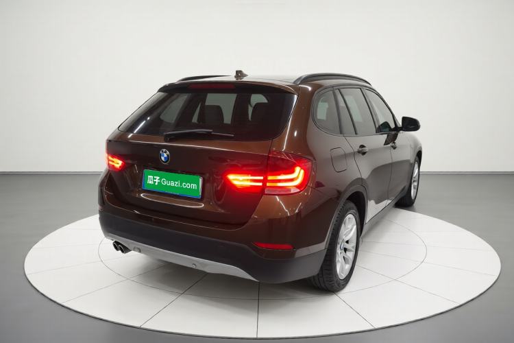 Used BMW X1 2015 sDrive18i Fashion Upgrade Edition Rear Right 45 Deg