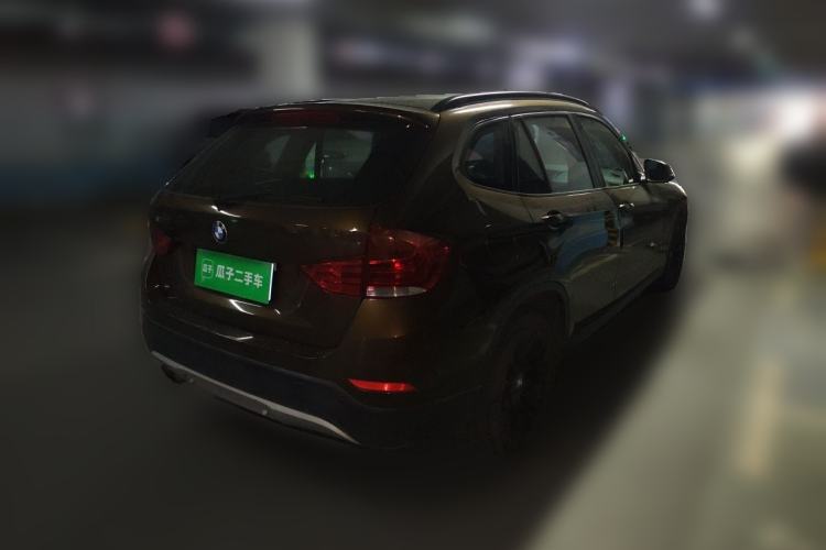 Used BMW X1 2015 sDrive18i Fashion Upgrade Edition Rear Right 45 Deg