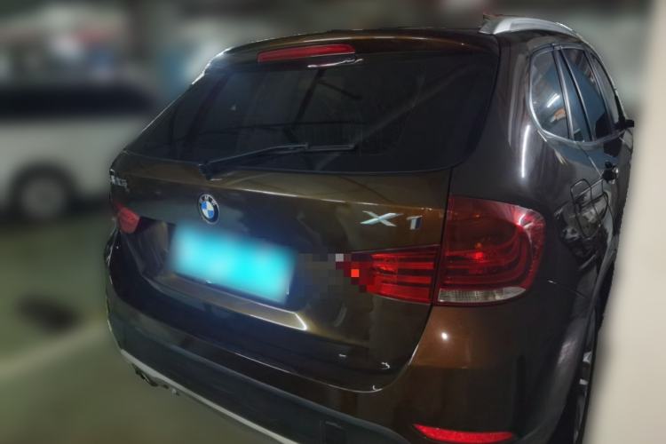 Used BMW X1 2015 xDrive20i Fashion Model Rear Right 45 Deg