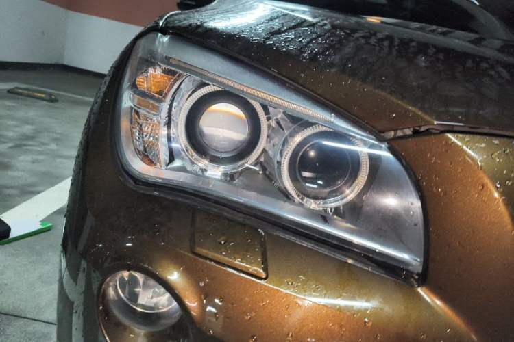 Used BMW X1 2015 sDrive18i Leading Edition Right Front Headlight