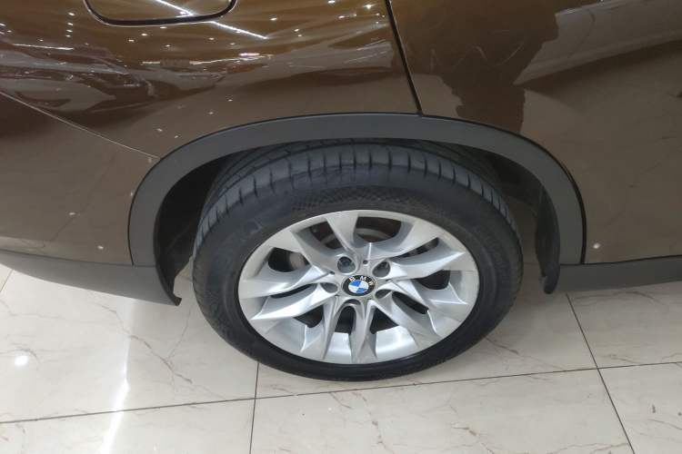 Used BMW X1 2015 sDrive18i Fashion Upgrade Edition Right Rear Wheel Hub