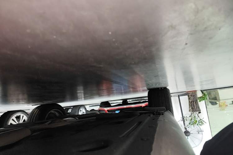 Used BMW X1 2015 sDrive18i Fashion Upgrade Edition Right Side Sill