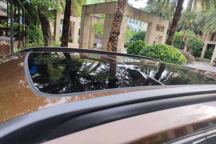 Used BMW X1 2015 sDrive18i Fashion Upgrade Edition Roof