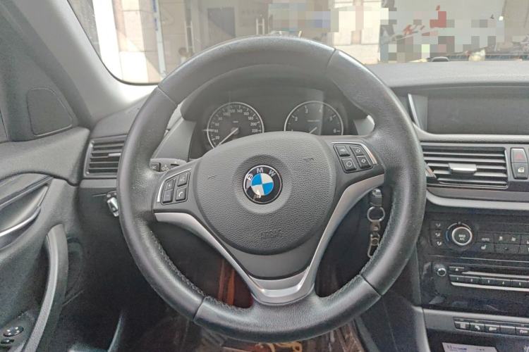 Used BMW X1 2015 sDrive18i Leading Edition Steering Wheel