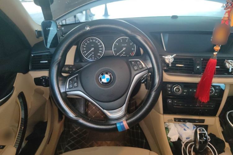 Used BMW X1 2015 sDrive18i Leading Edition Steering Wheel