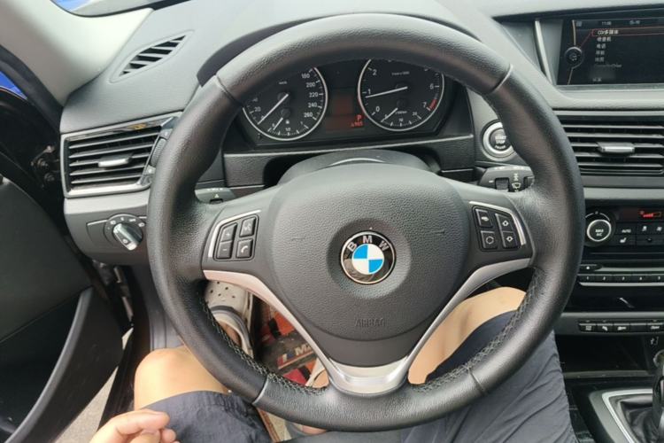 Used BMW X1 2015 sDrive18i Leading Edition Steering Wheel