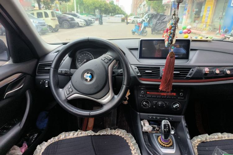 Used BMW X1 2015 sDrive18i Fashion Upgrade Edition Steering Wheel