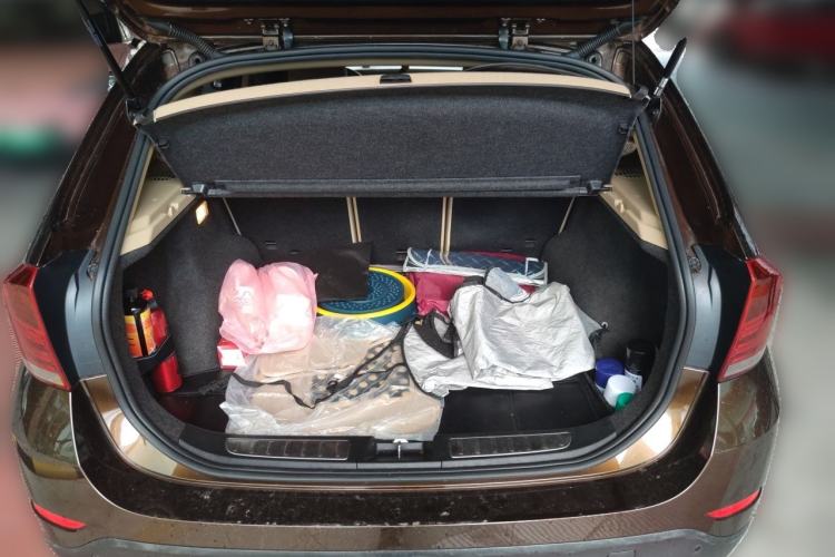 Used BMW X1 2015 sDrive18i Leading Edition Trunk