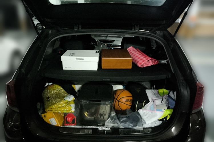 Used BMW X1 2015 sDrive18i Fashion Upgrade Edition Trunk