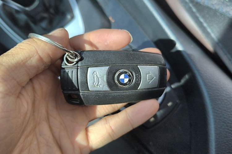 Used BMW X1 2015 sDrive18i Fashion Upgrade Edition Vehicle Key