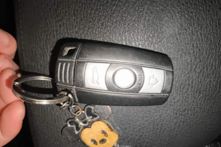 Used BMW X1 2015 sDrive18i Fashion Upgrade Edition Vehicle Key