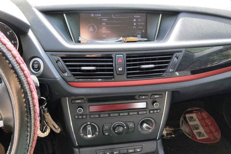 Used BMW X1 2015 sDrive18i Fashion Upgrade Edition Audio And AC Panel