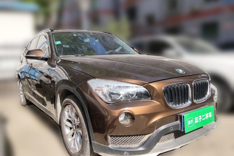 Used BMW X1 2015 sDrive18i Fashion Upgrade Edition Front Right 45 Deg