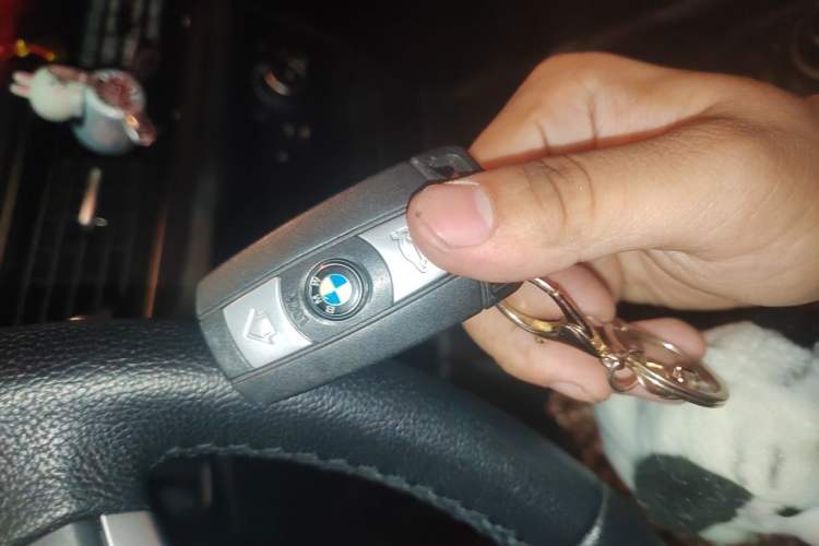 Used BMW X1 2015 sDrive18i Leading Edition Vehicle Key