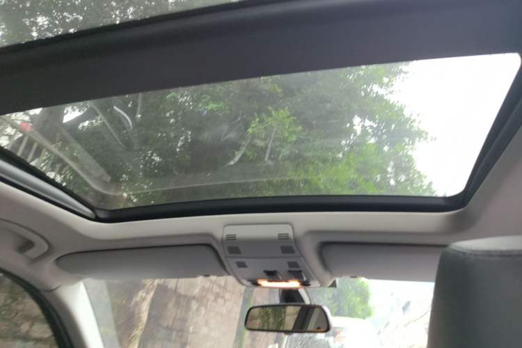 Used BMW X1 2015 sDrive18i Leading Edition Headliner