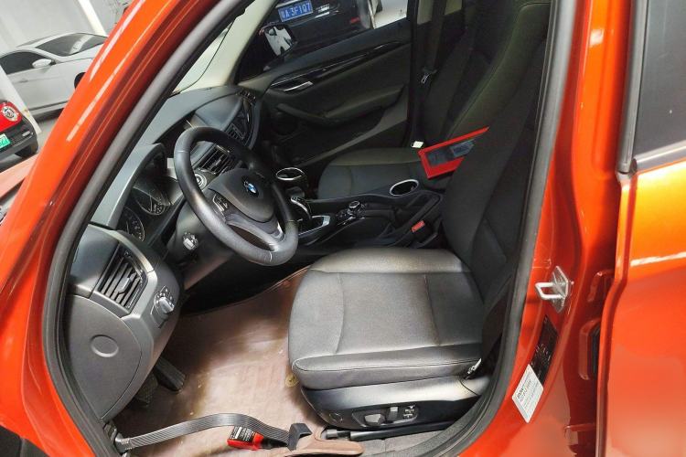 Used BMW X1 2015 sDrive18i Leading Edition Left Front Seat