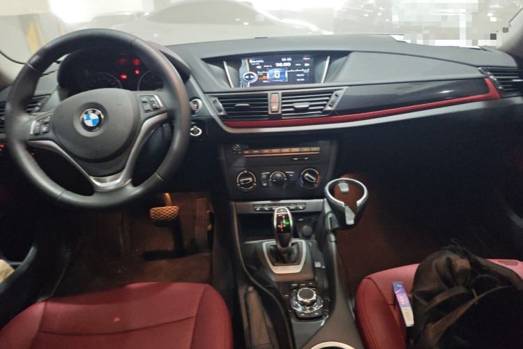 Used BMW X1 2015 sDrive18i Fashion Upgrade Edition Center Console