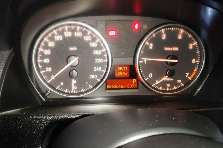 Used BMW X1 2015 sDrive18i Fashion Upgrade Edition Instrument Cluster