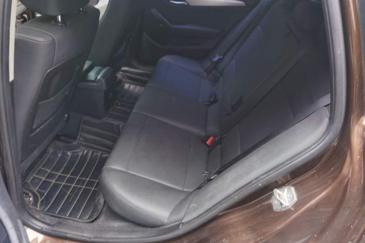 Used BMW X1 2015 sDrive18i Fashion Upgrade Edition Left Rear Seat
