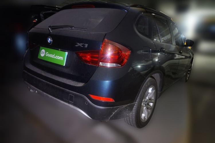 Used BMW X1 2015 sDrive18i Fashion Upgrade Edition Rear Right 45 Deg