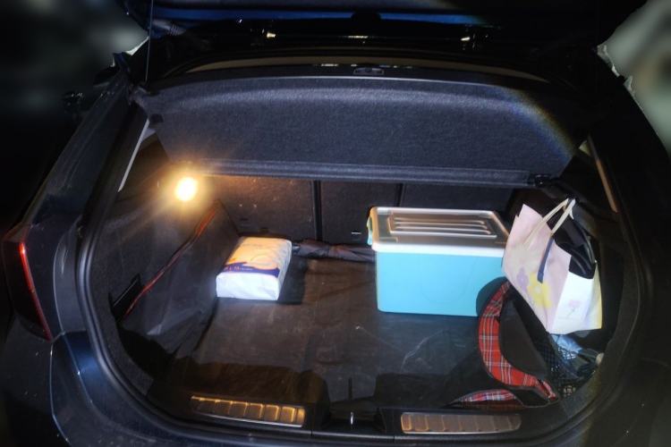 Used BMW X1 2015 sDrive18i Fashion Upgrade Edition Trunk