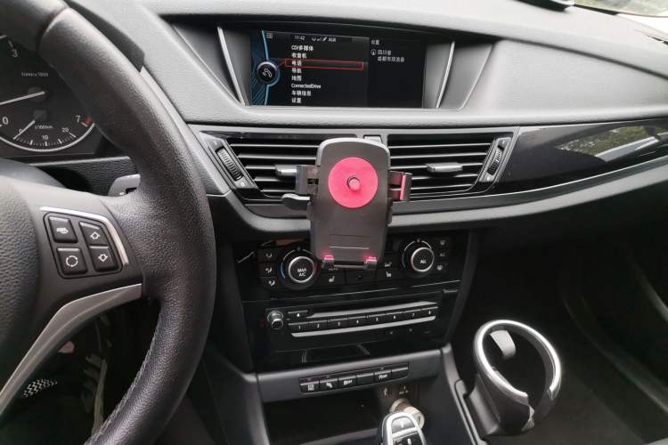 Used BMW X1 2015 sDrive18i Leading Edition Audio And AC Panel