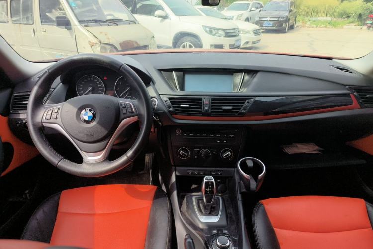 Used BMW X1 2015 sDrive18i Fashion Upgrade Edition Center Console