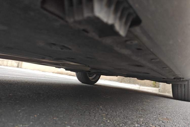 Used BMW X1 2015 sDrive18i Leading Edition Chassis Front Left