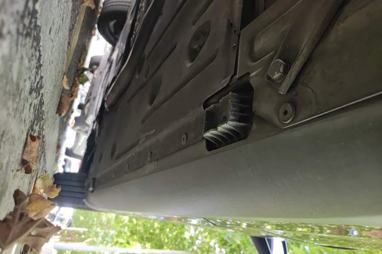 Used BMW X1  Chassis Rear Right