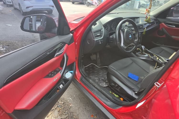 Used BMW X1 2015 sDrive18i Leading Edition Driver Seat