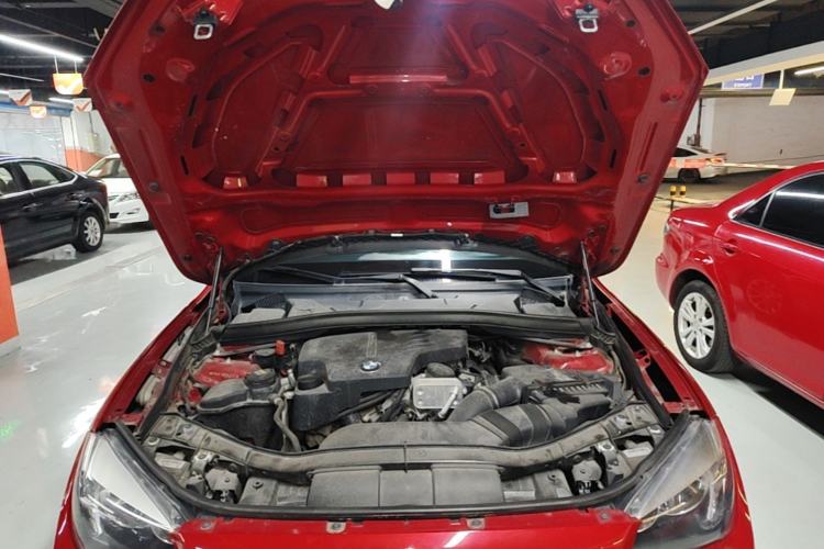 Used BMW X1 2015 sDrive18i Fashion Upgrade Edition Engine Bay
