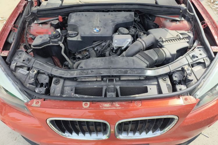 Used BMW X1 2015 sDrive18i Fashion Upgrade Edition Engine Bay
